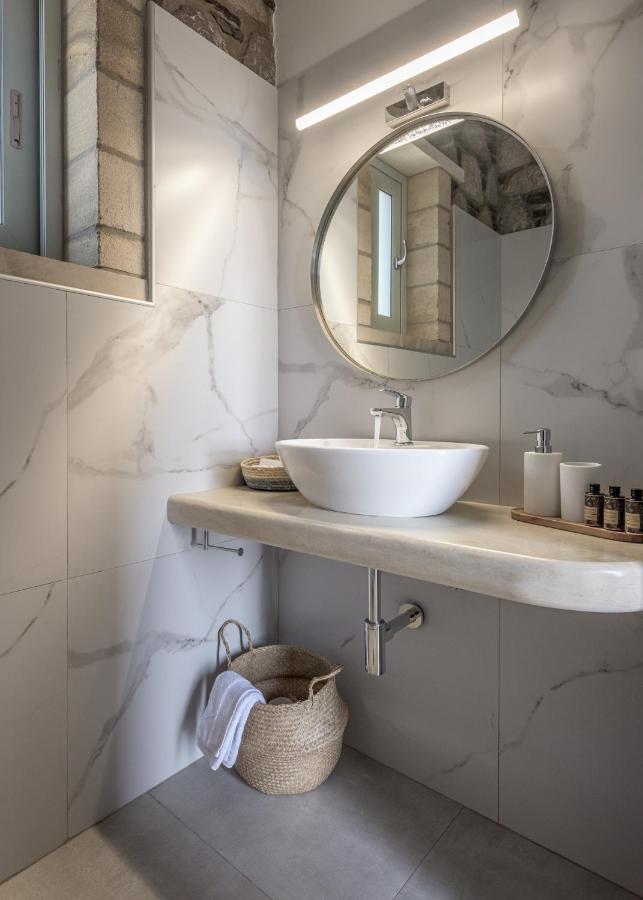 Thea Sunset Suites Mytakas Exteriör bild
